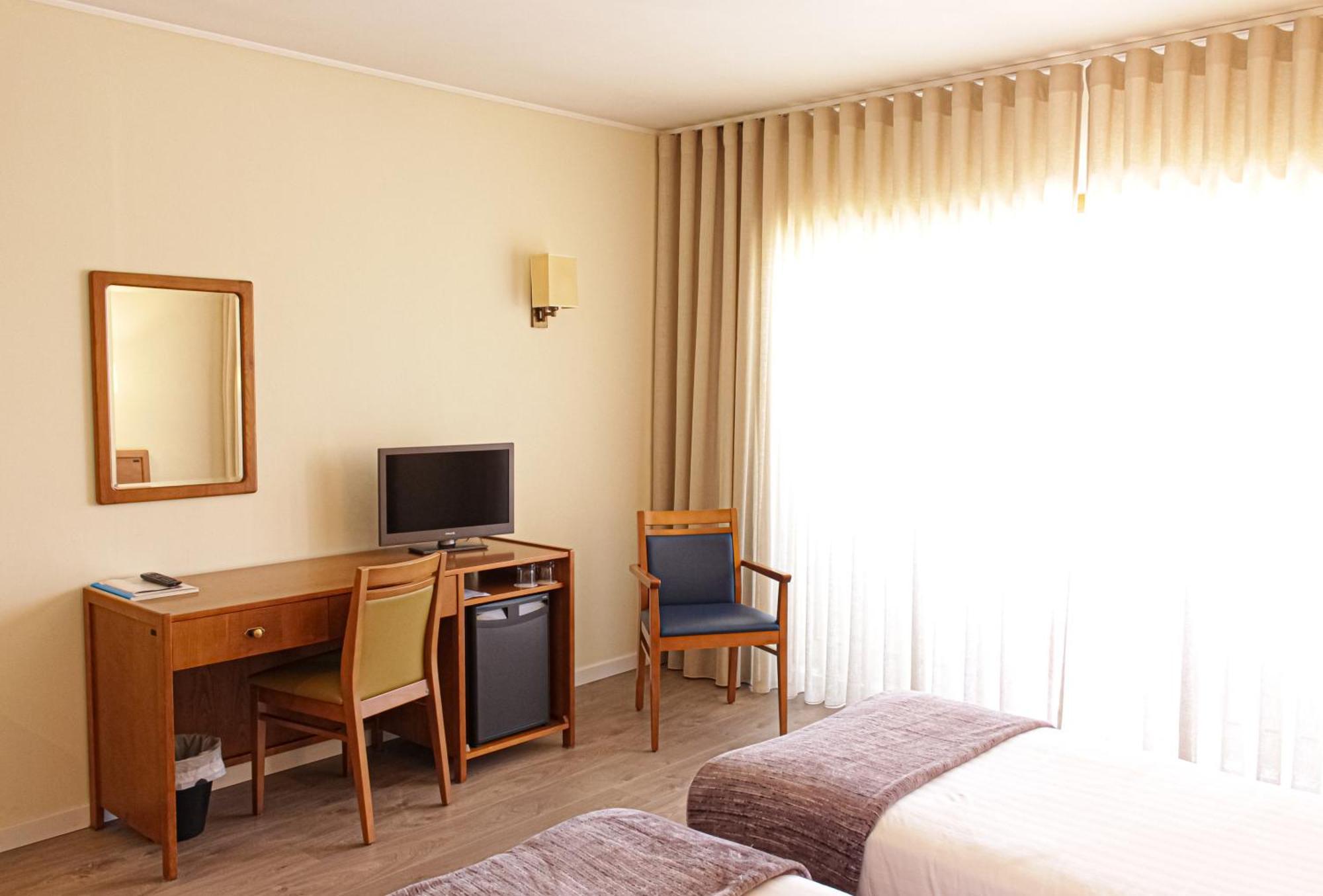 Hotel Dos Loios Санта-Мария-да Фейра Экстерьер фото